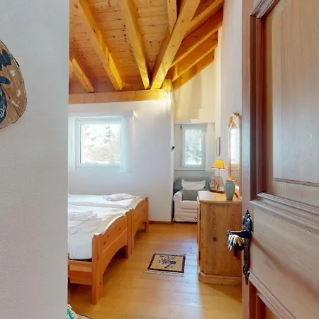Apartment Abitaziun Ruinatsch 45 - *